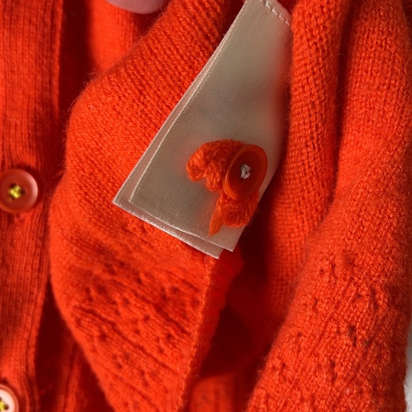 Cashmere Charlie and Robin Button cardigan Sweater - Picture 7 of 8